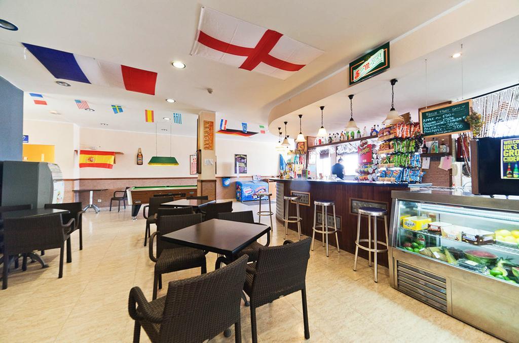 Apartamentos Blue Star (Adults Only) San Antonio  Kültér fotó