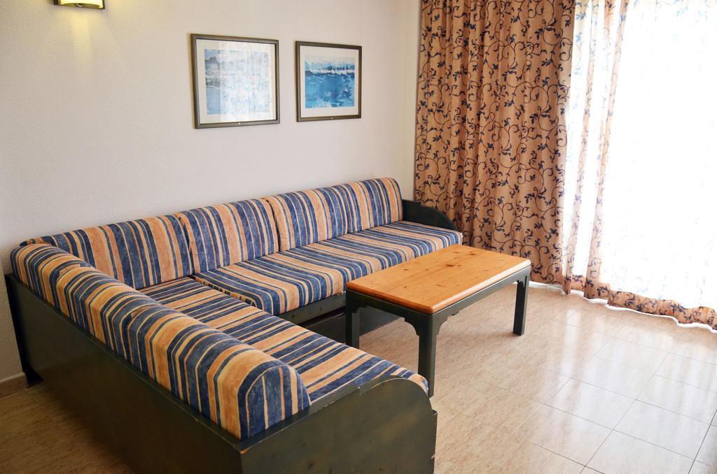 Apartamentos Blue Star (Adults Only) San Antonio  Kültér fotó