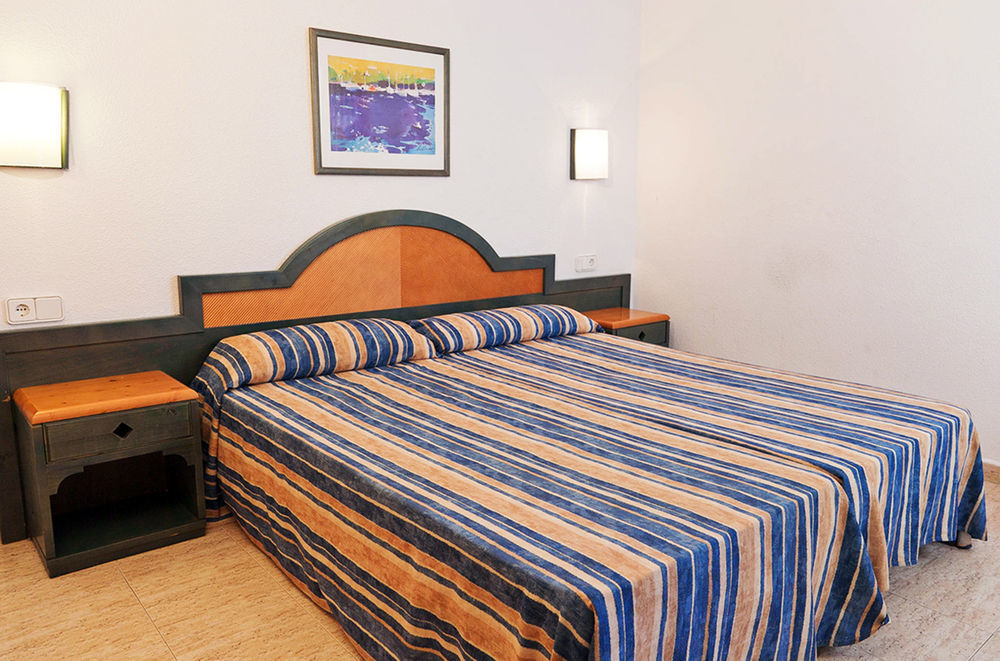 Apartamentos Blue Star (Adults Only) San Antonio  Kültér fotó